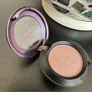 NWOT MAC SUN SPECK Eyeshadow